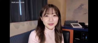 胸不大但身材不错的美女主播裸秀浪叫不断很是诱惑可惜不道具插B